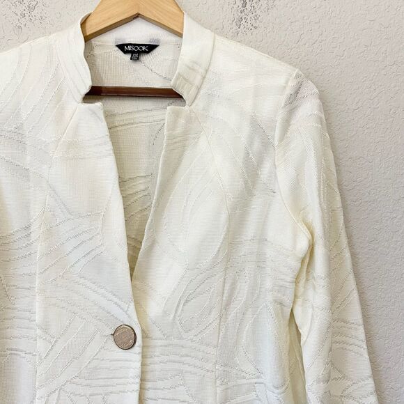 MISOOK Notch Collar Tonal Print Jacket in Cream Petite Size - Picture 3 of 11